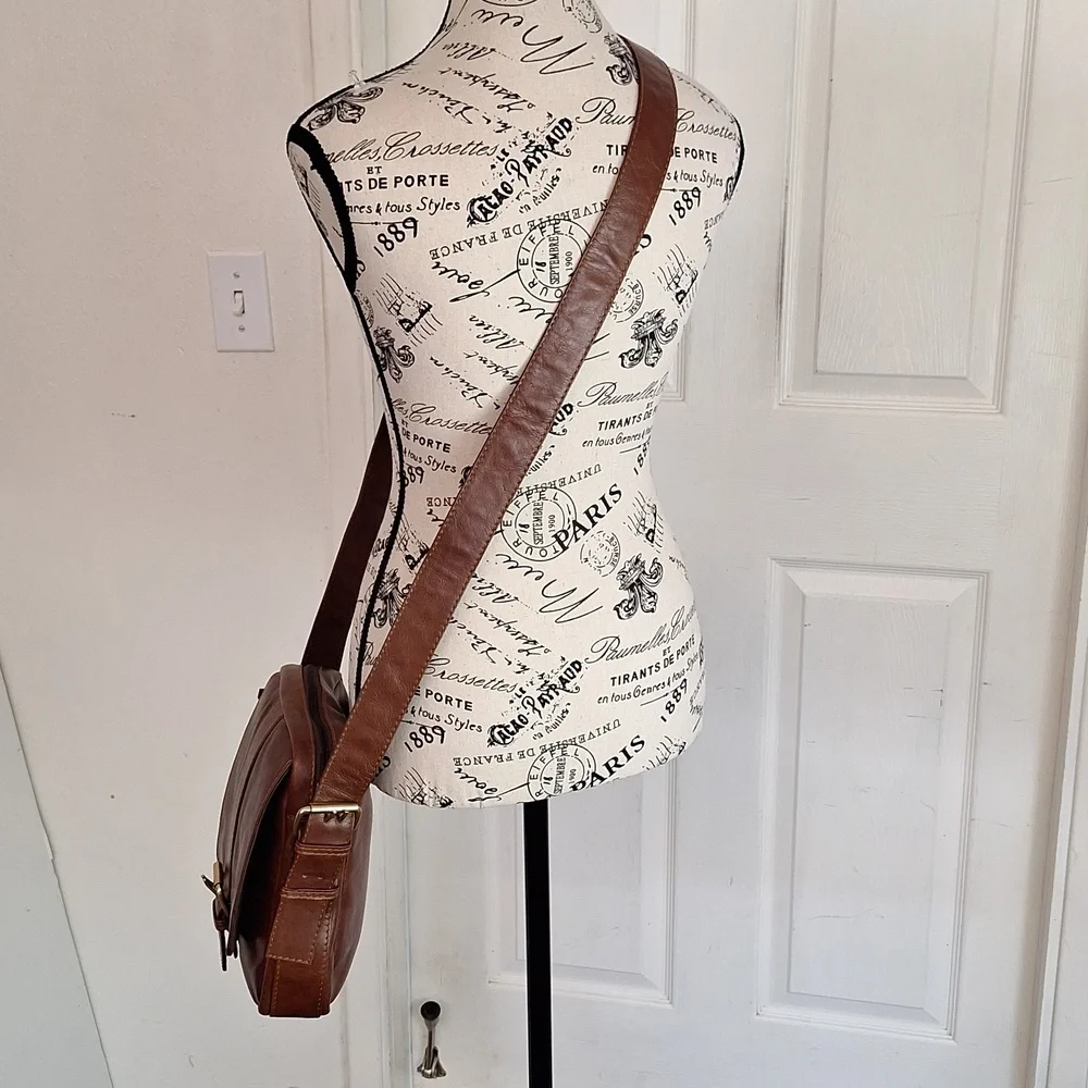 Hide Sign Leather Crossbody Messenger Bag